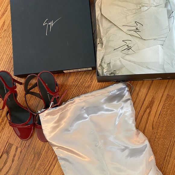 Red Giuseppe Zanotti heels size 37 - Picture 6 of 7